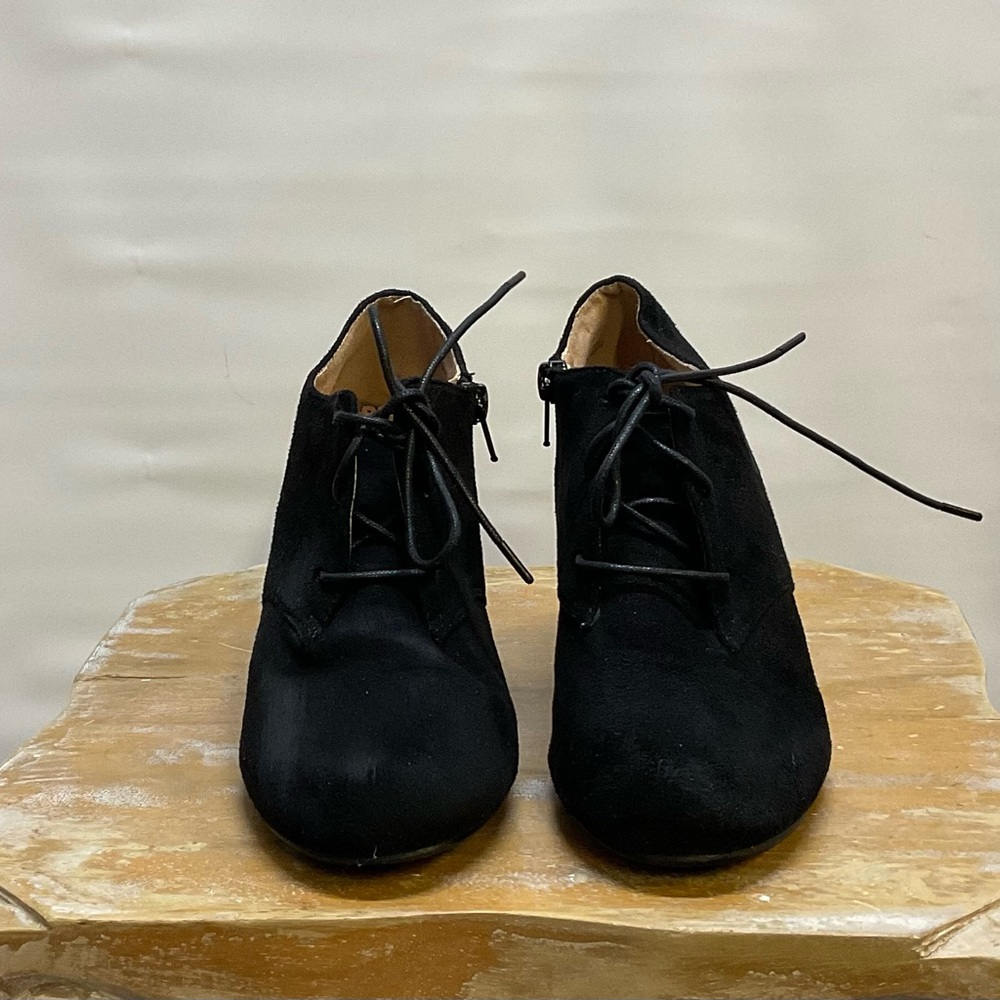 Journee Collection Leona Bootie Black Sz 7